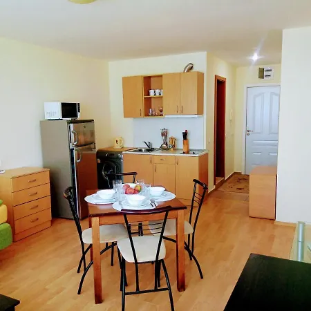 公寓 Family Apartament Crown Pool&sea - Bastetbs 圣弗拉斯