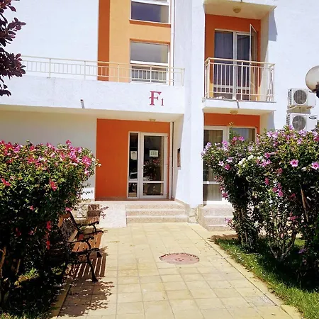 公寓 Family Apartament Crown Pool&sea - Bastetbs 圣弗拉斯